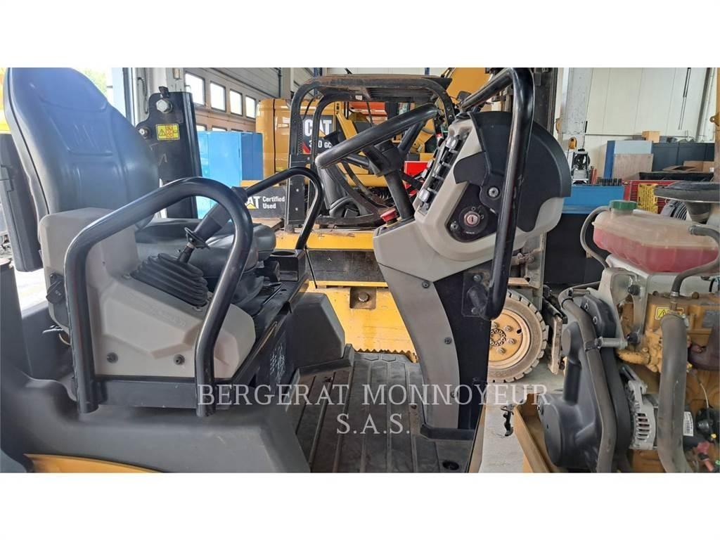 CAT CB2.5LRC Porinių būgnų volai