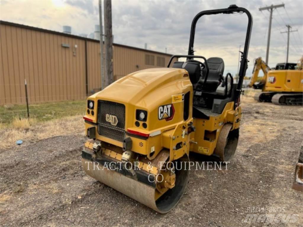 CAT CB2.7 Asfalto klotuvai