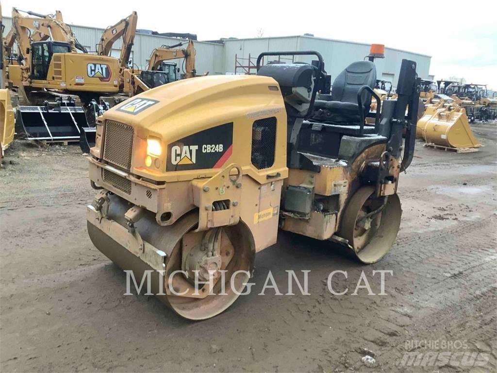 CAT CB24B Porinių būgnų volai