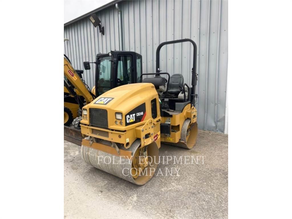 CAT CB24B Gruntiniai volai