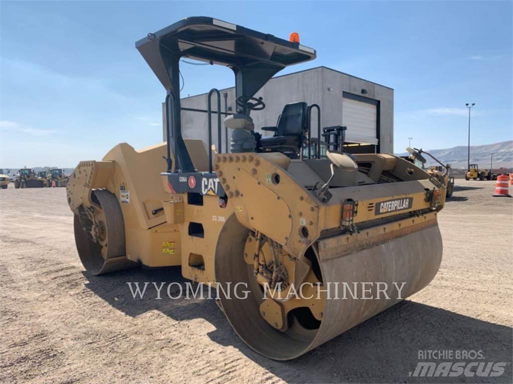 CAT CB64 Gruntiniai volai