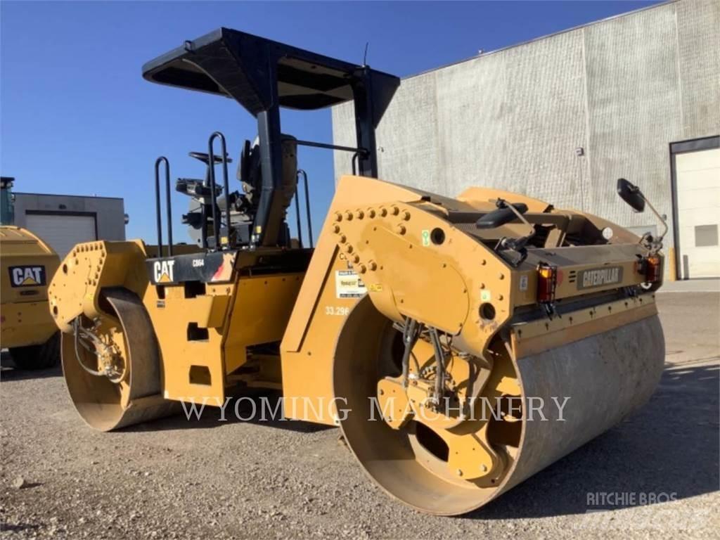 CAT CB64 Gruntiniai volai