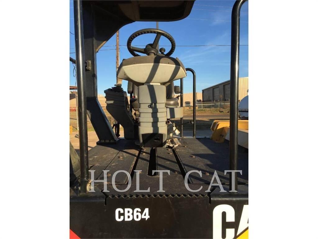 CAT CB64 Vieno būgno volai