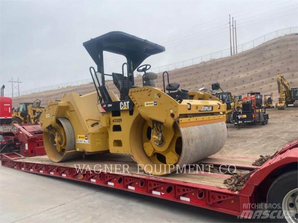CAT CB64 Gruntiniai volai