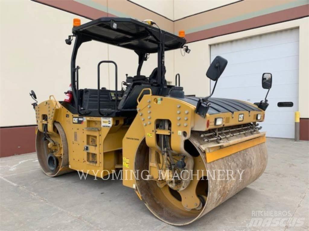 CAT CB66B Gruntiniai volai
