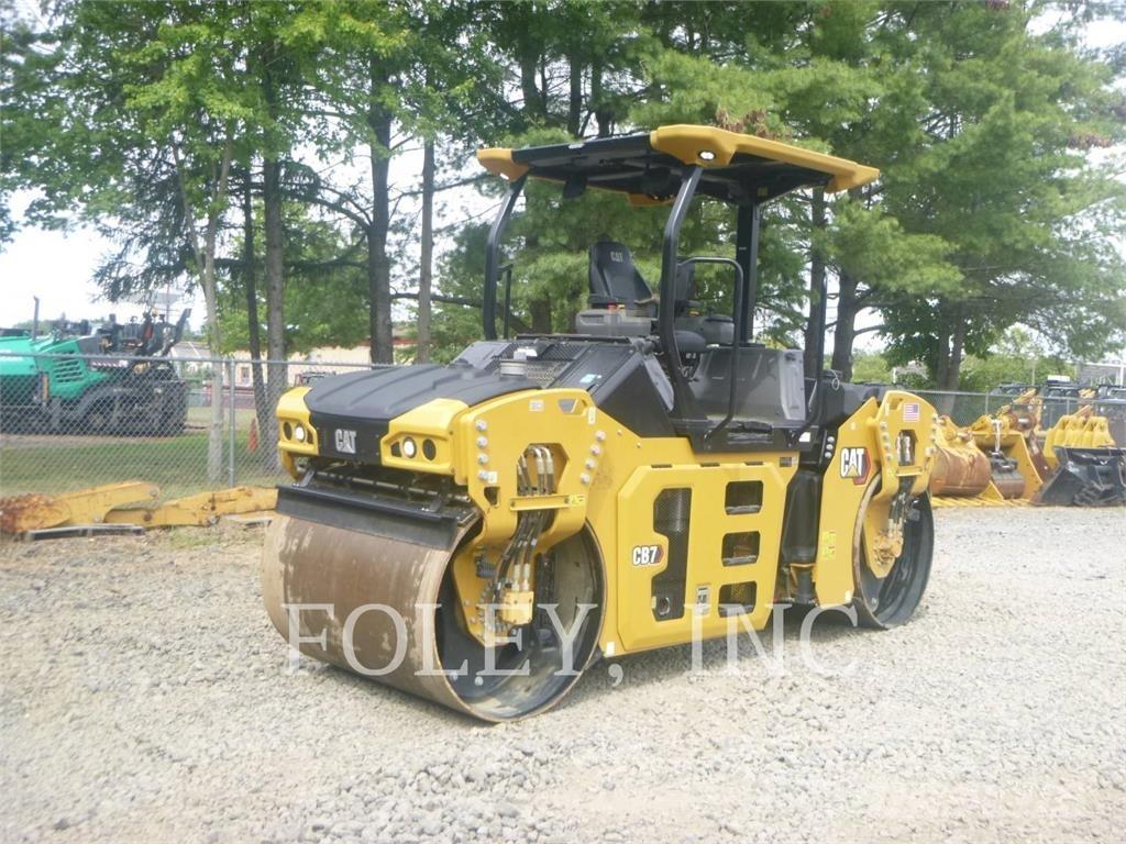 CAT CB7-02 Porinių būgnų volai