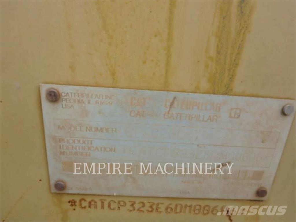 CAT CP323C Vieno būgno volai