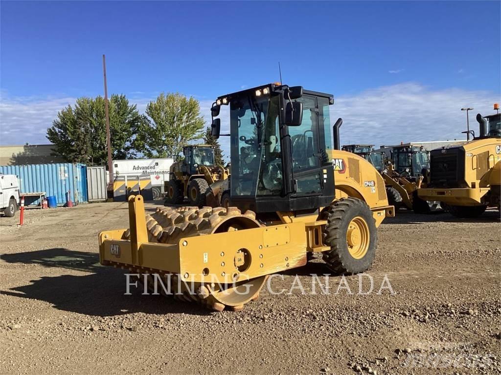 CAT CP44B Gruntiniai volai
