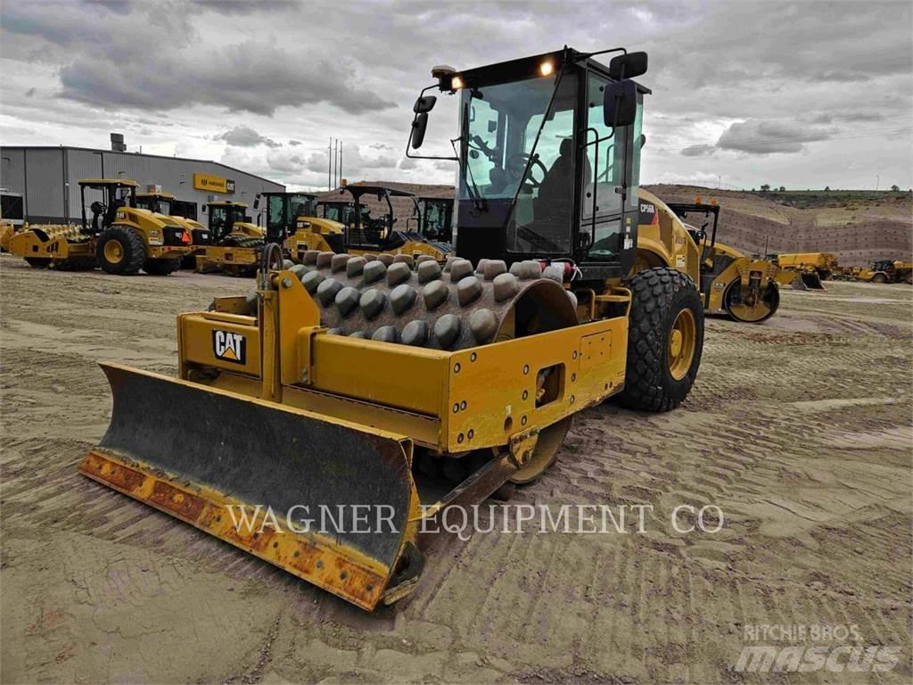 CAT CP56B Gruntiniai volai