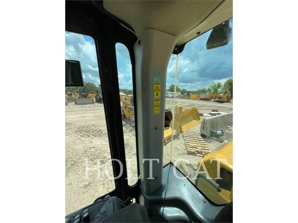 CAT CP56B CAB Vieno būgno volai