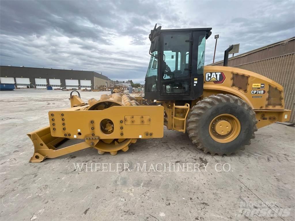 CAT CP74B Vieno būgno volai