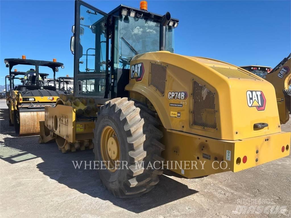 CAT CP74B Vieno būgno volai