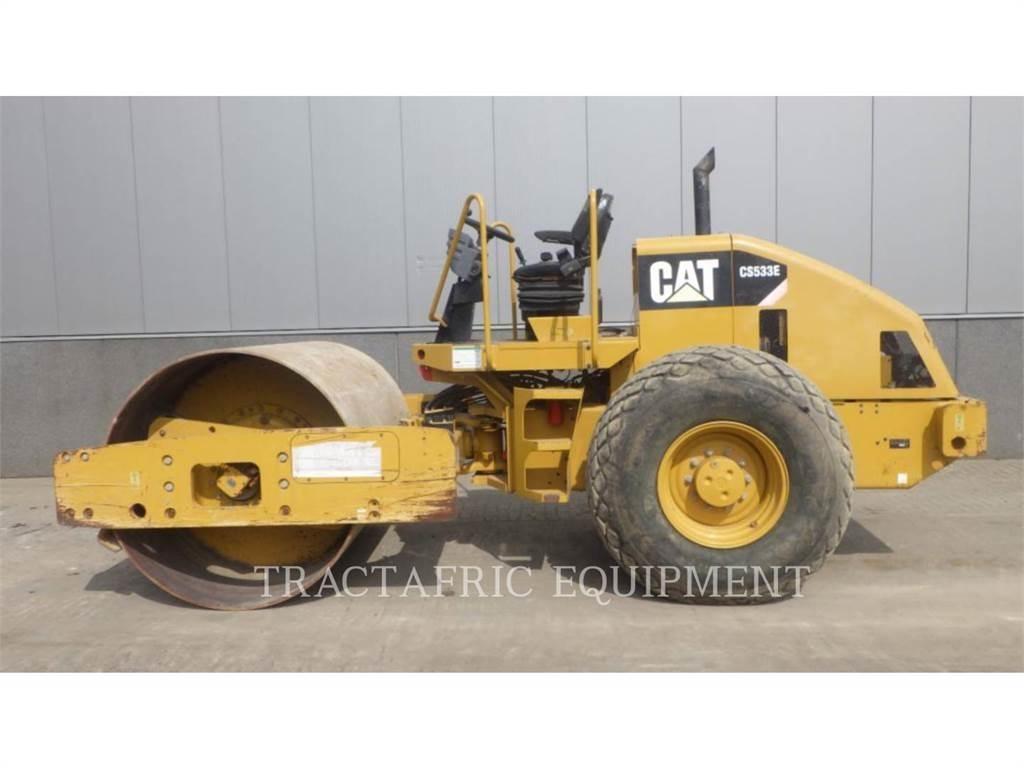CAT CS-533E Vieno būgno volai
