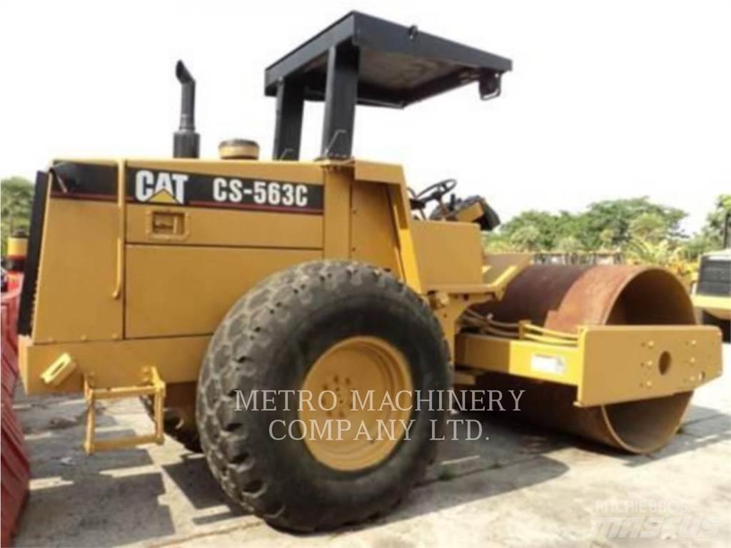 CAT CS-563CAW Vieno būgno volai