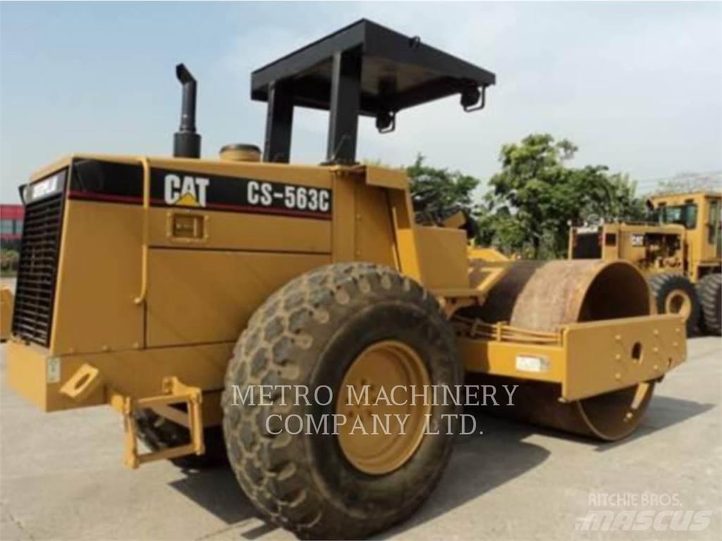 CAT CS-563CAW Vieno būgno volai