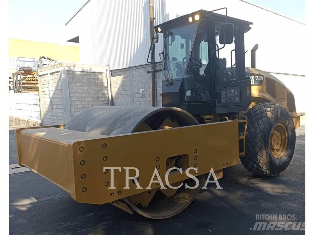 CAT CS 79 B Vieno būgno volai