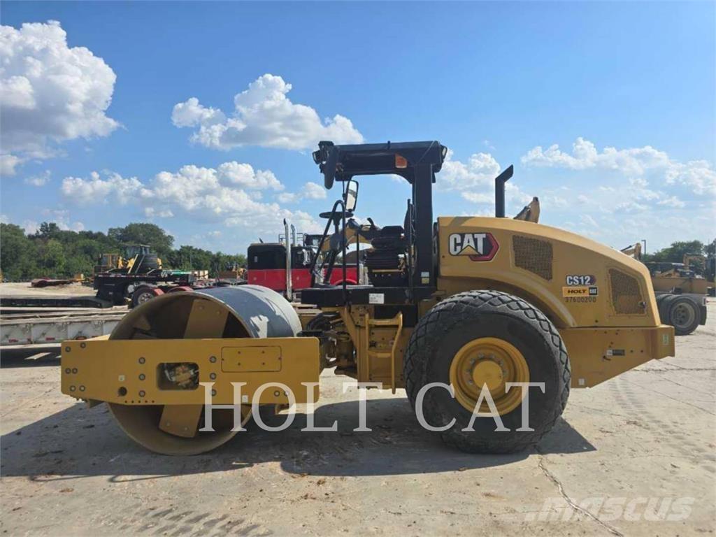 CAT CS12 Vieno būgno volai