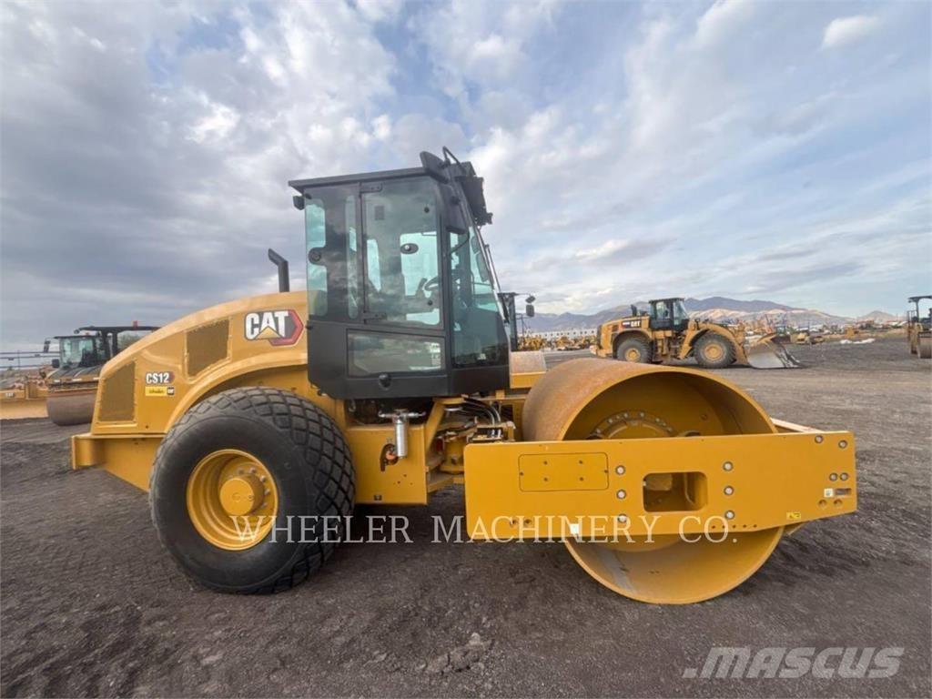 CAT CS12 Vieno būgno volai