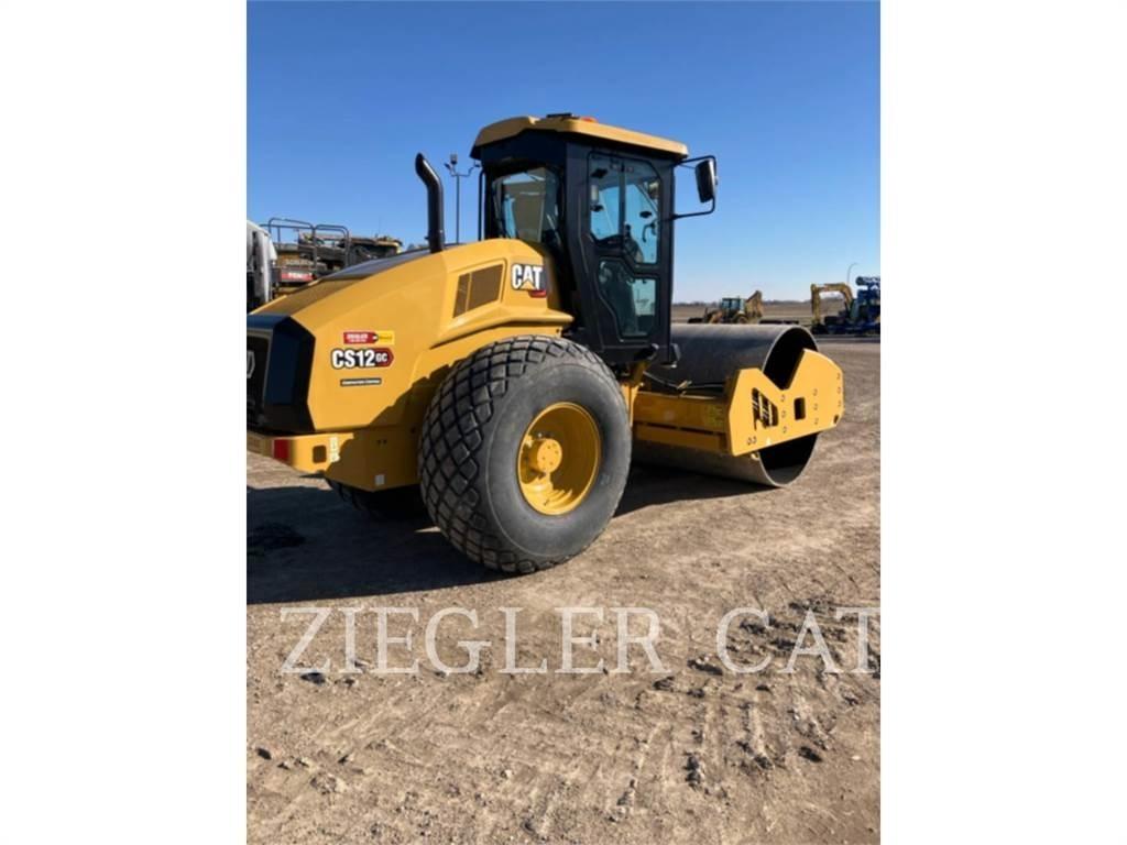 CAT CS12GC Gruntiniai volai