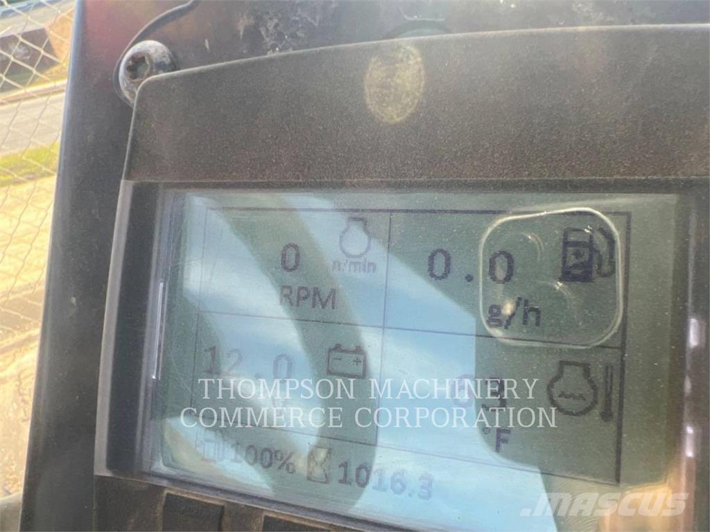 CAT CS34 Vieno būgno volai