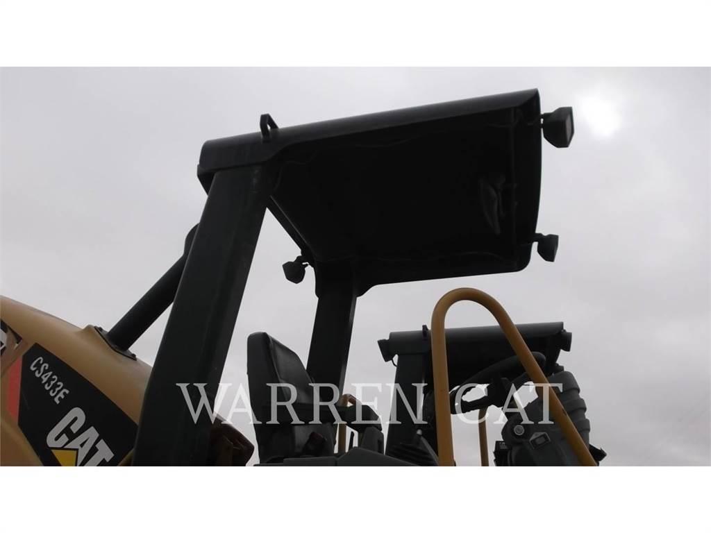 CAT CS433E Asfalto klotuvai