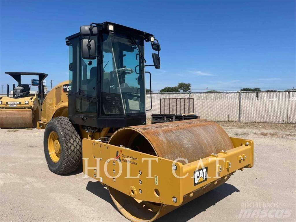 CAT CS44B Vieno būgno volai