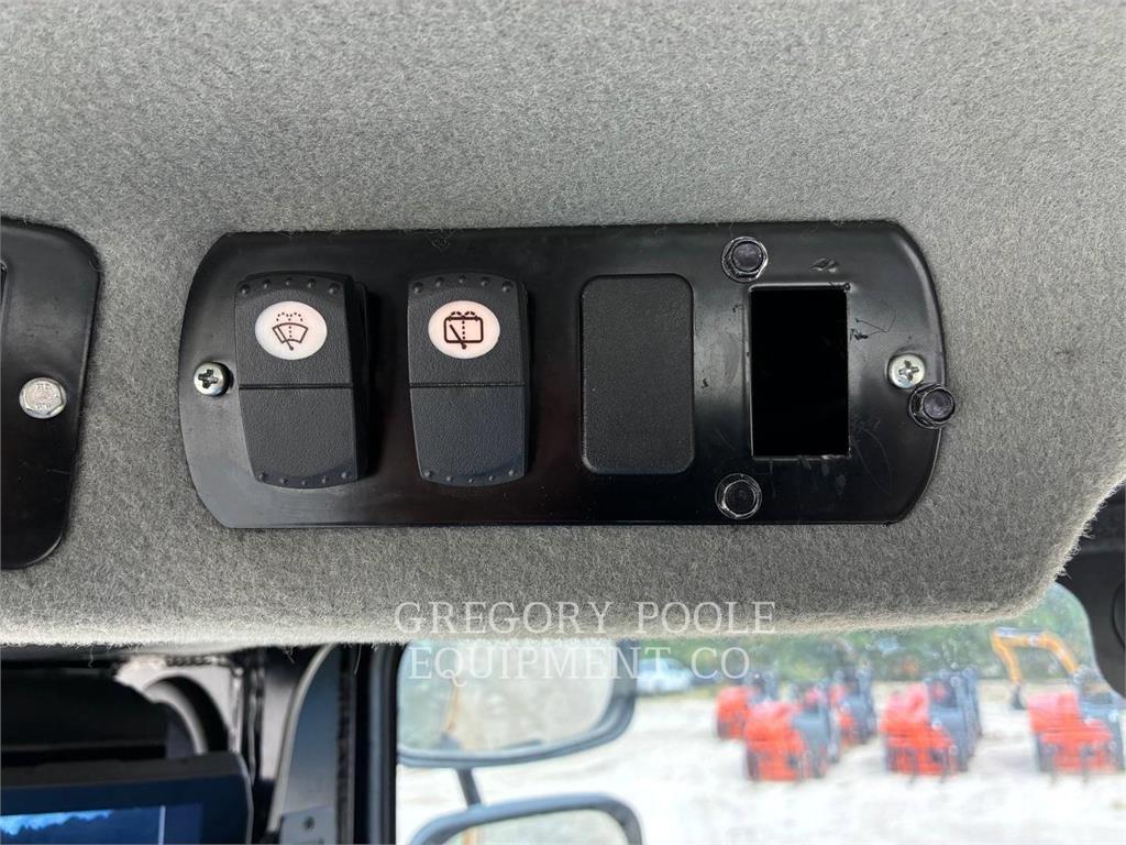 CAT CS44B Vieno būgno volai