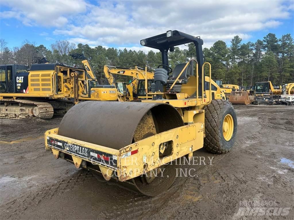 CAT CS533E Gruntiniai volai