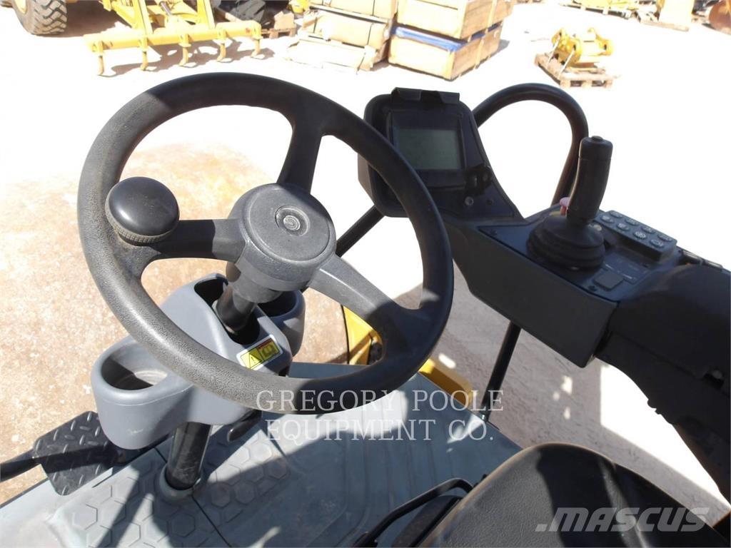 CAT CS56B Vieno būgno volai