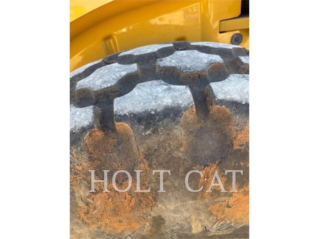 CAT CS64B Vieno būgno volai