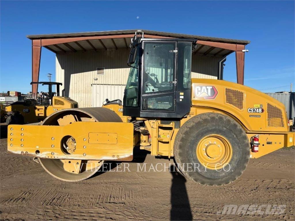 CAT CS74B Vieno būgno volai