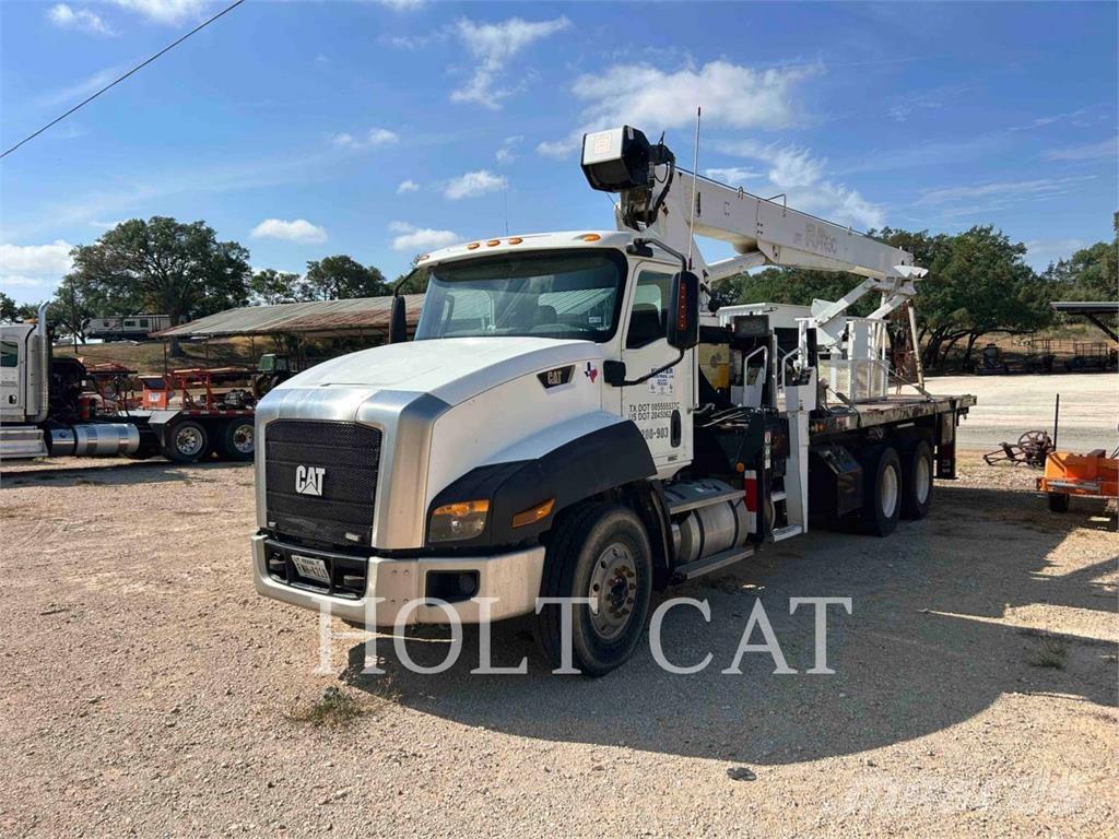 CAT CT660S Kita