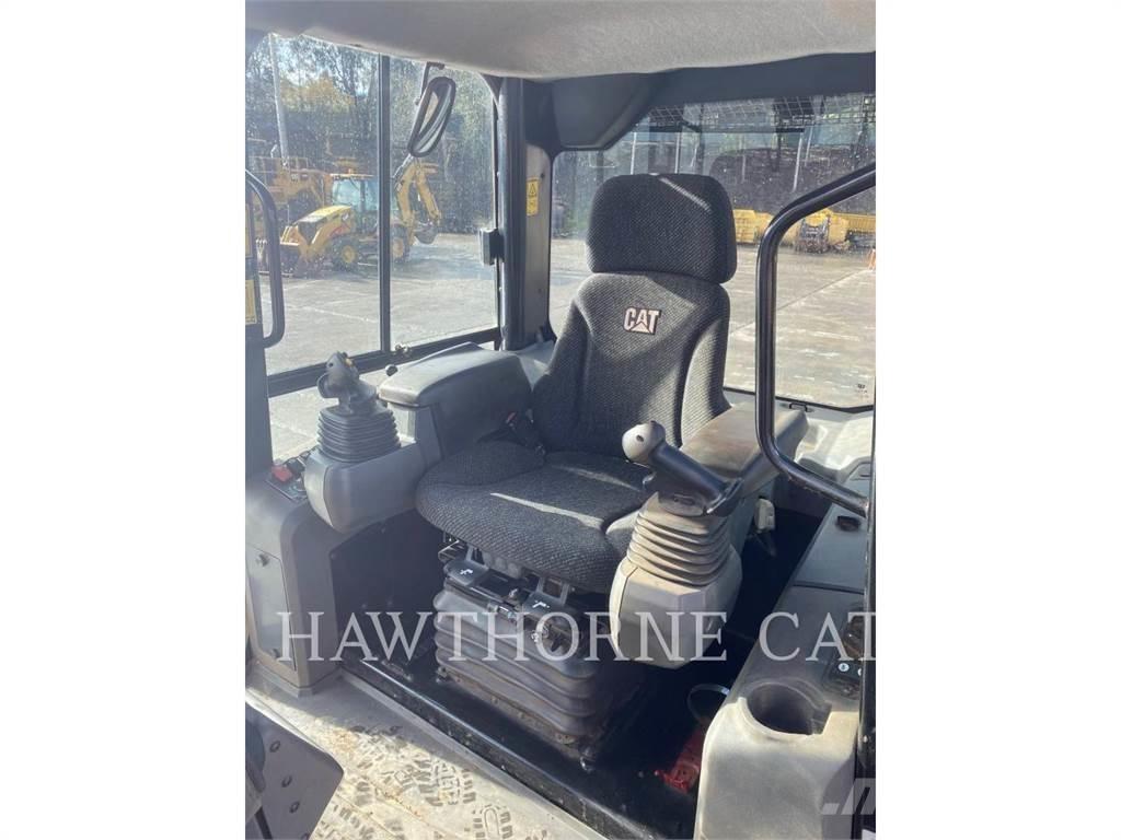 CAT D 6 K XL Vikšriniai buldozeriai