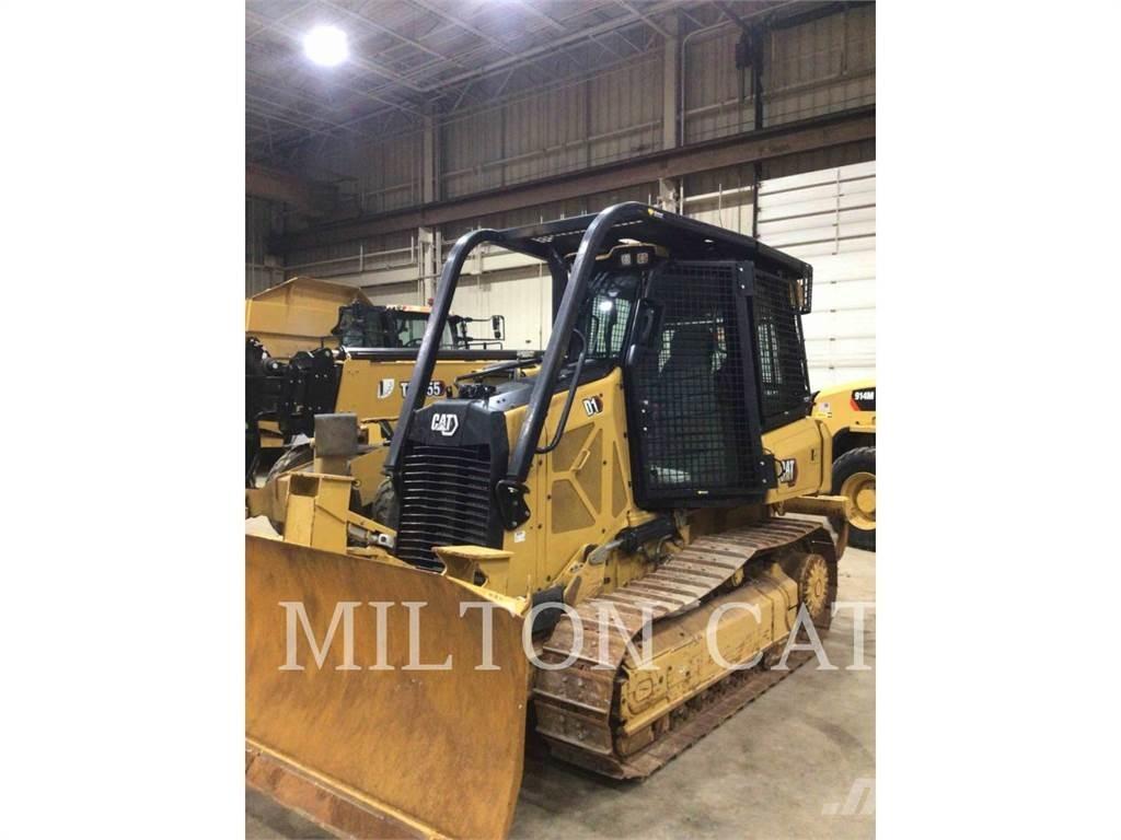 CAT D1 Vikšriniai buldozeriai