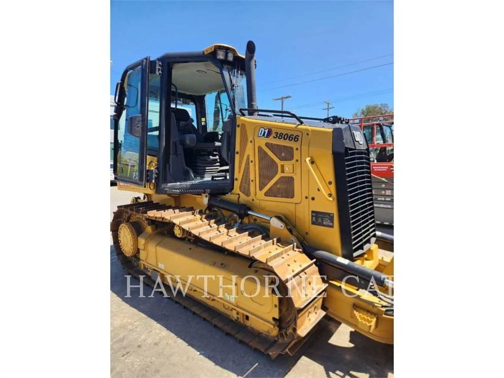 CAT D1 Vikšriniai buldozeriai