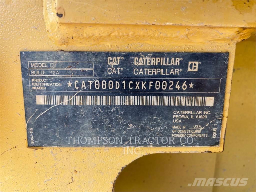 CAT D1 Vikšriniai buldozeriai