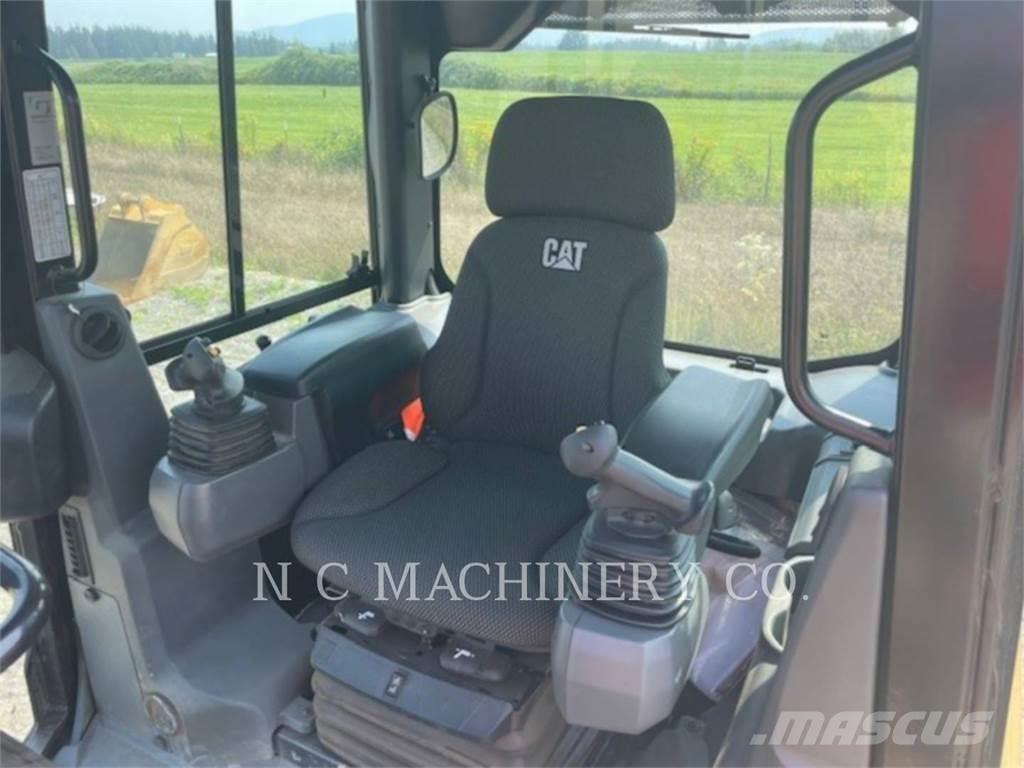 CAT D1 LGPCB Vikšriniai buldozeriai