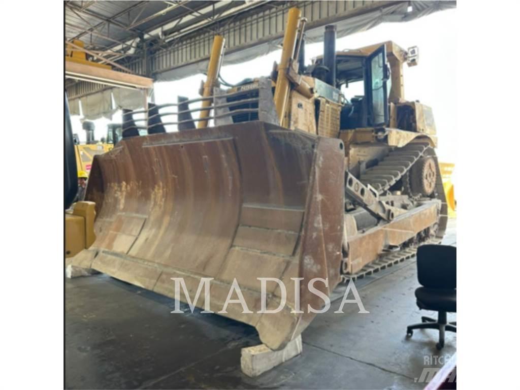 CAT D10T Vikšriniai buldozeriai
