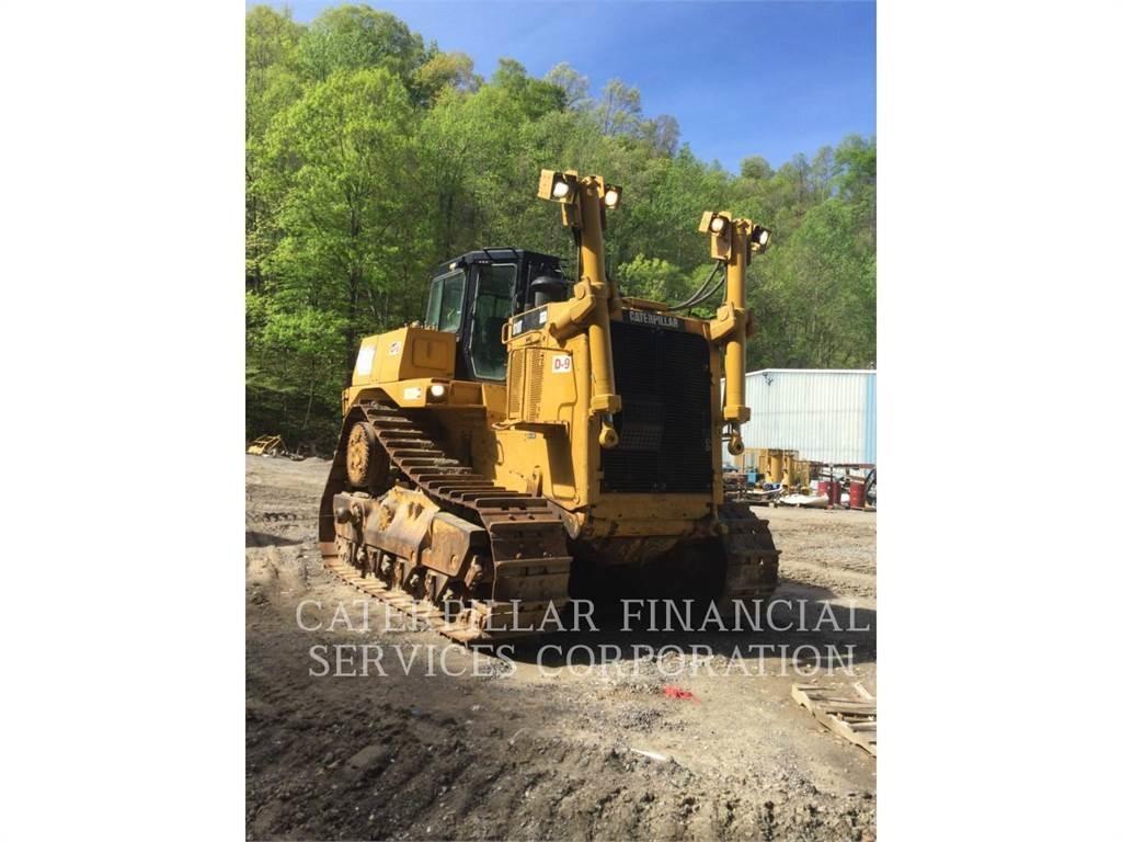 CAT D10T Vikšriniai buldozeriai