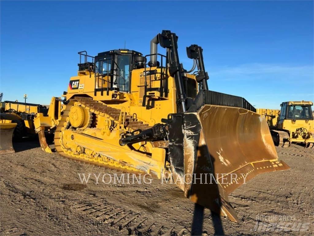 CAT D10T2 Vikšriniai buldozeriai