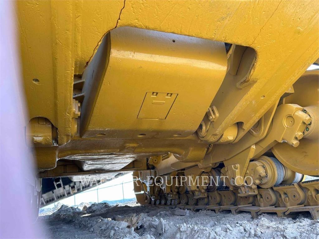 CAT D11T Vikšriniai buldozeriai