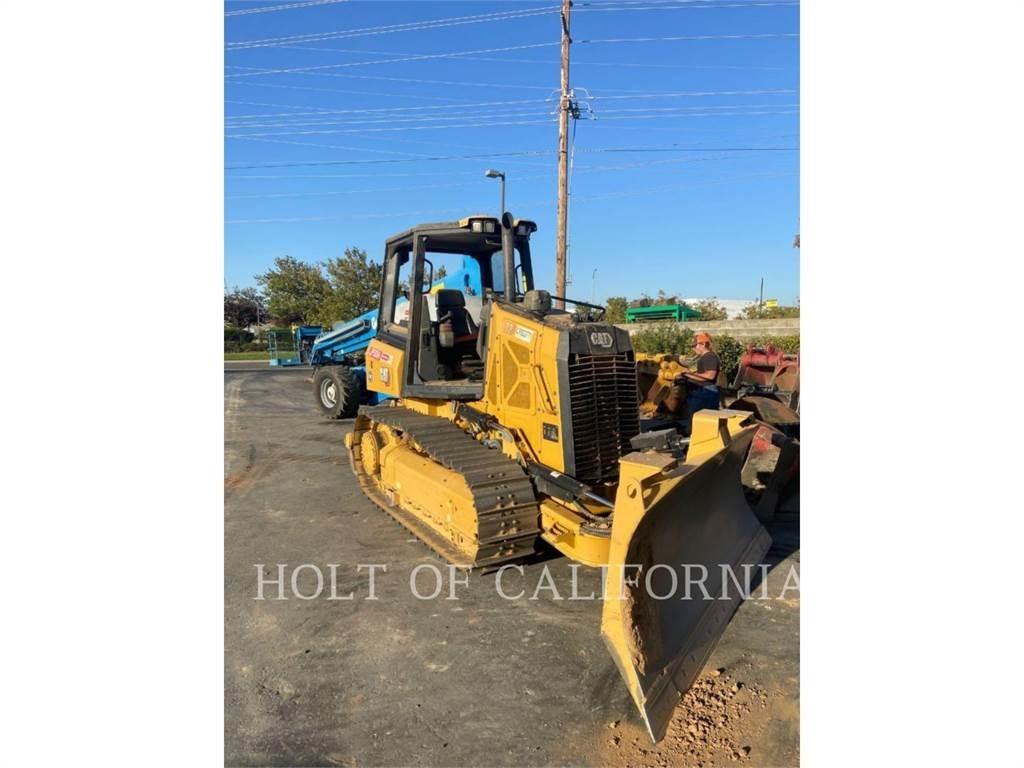 CAT D2 Vikšriniai buldozeriai