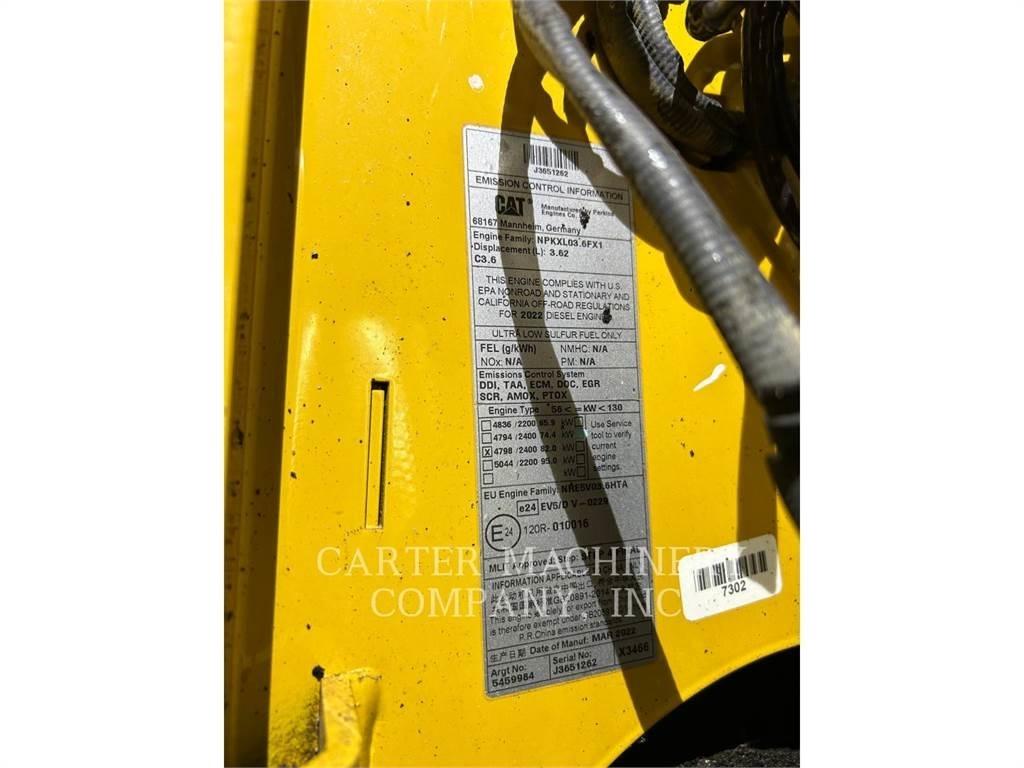 CAT D2 Vikšriniai buldozeriai