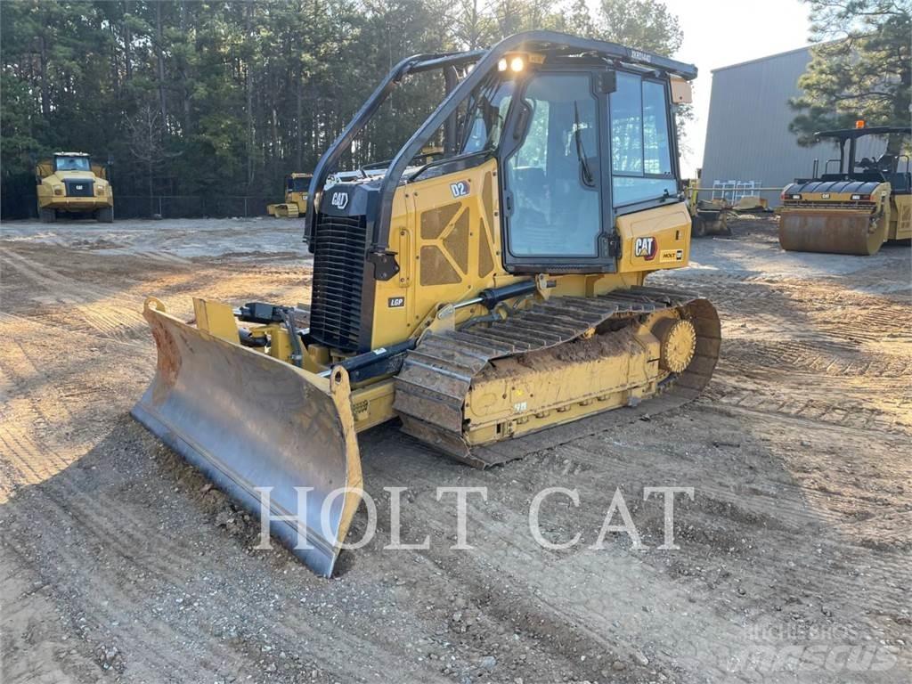 CAT D2-12LGP Vikšriniai buldozeriai