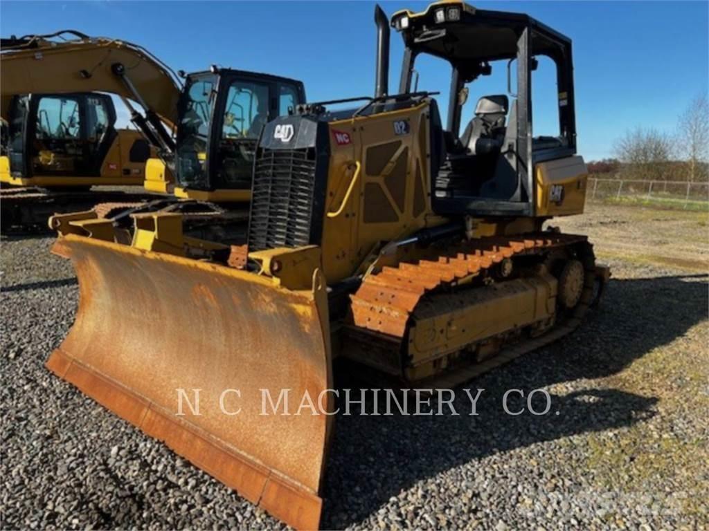 CAT D2 XLCN Vikšriniai buldozeriai