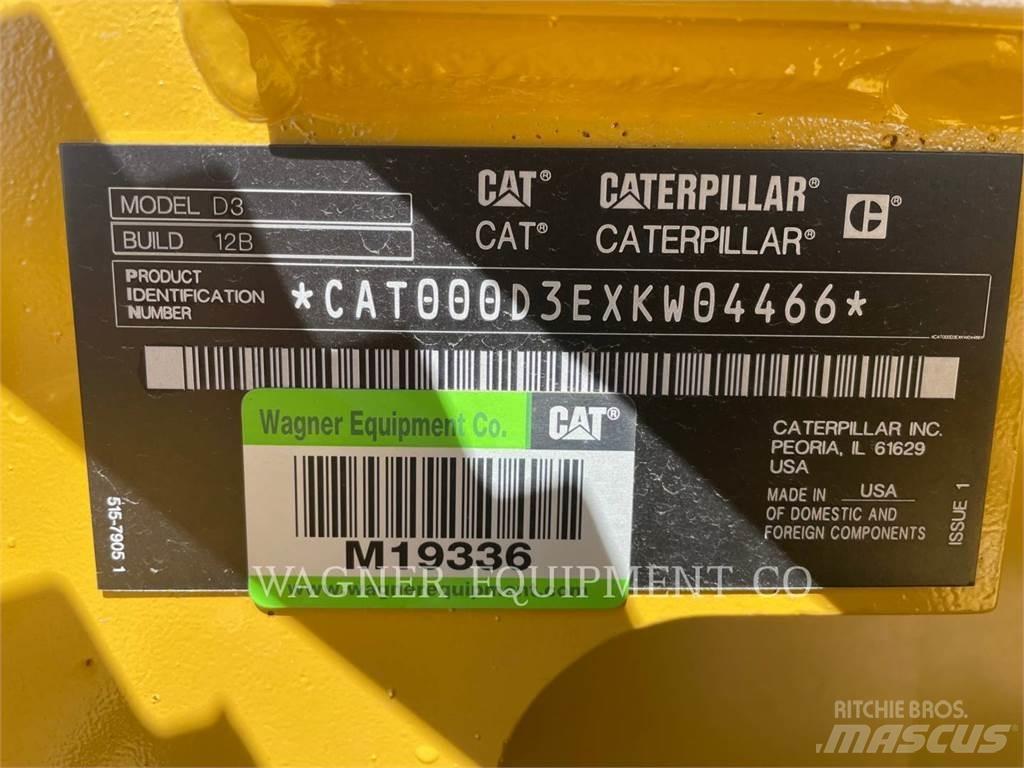 CAT D3 Vikšriniai buldozeriai