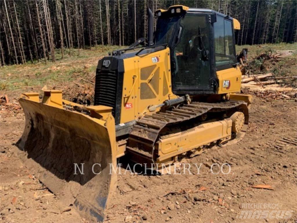 CAT D3 Vikšriniai buldozeriai