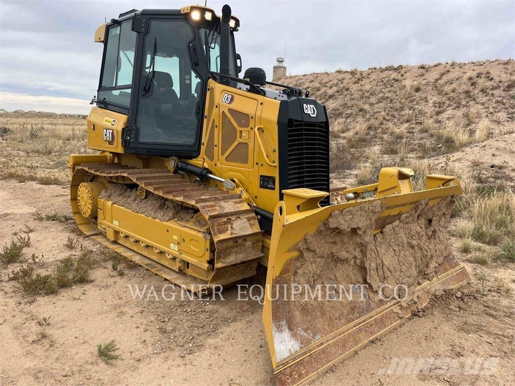 CAT D3 Vikšriniai buldozeriai