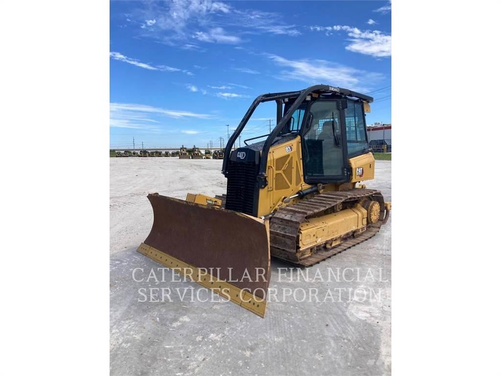CAT D3-12 Vikšriniai buldozeriai