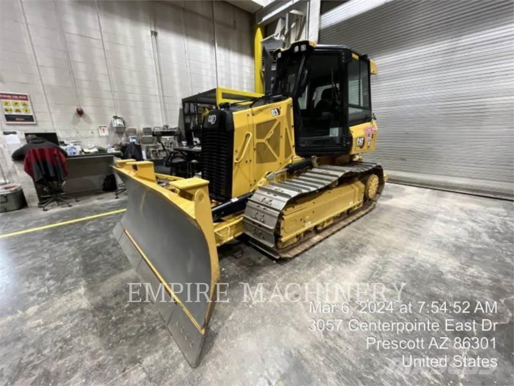CAT D3-12 ARO Vikšriniai buldozeriai